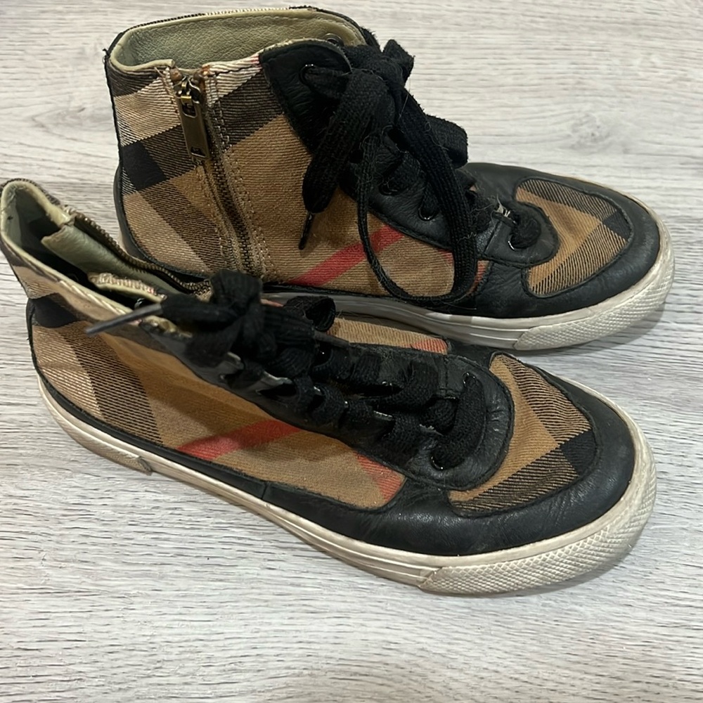 Kids Burberry sneakers